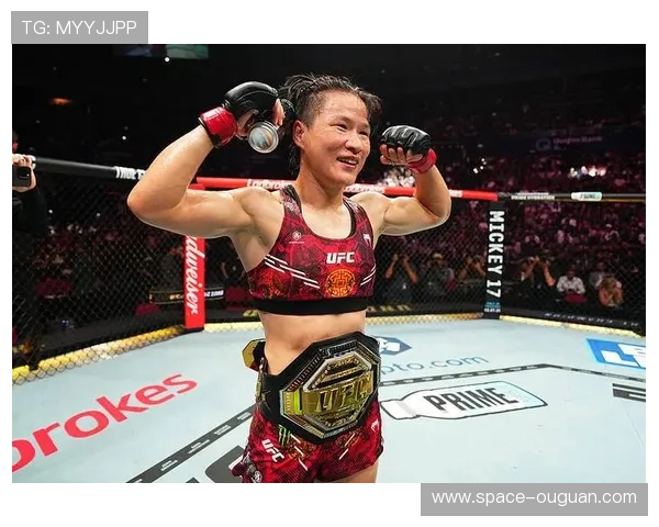 张伟丽升重挑战蝇量级冠军舍甫琴科，UFC 322上演女子双冠王超级战